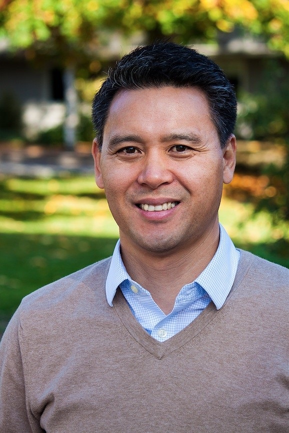 Faculty profile photo