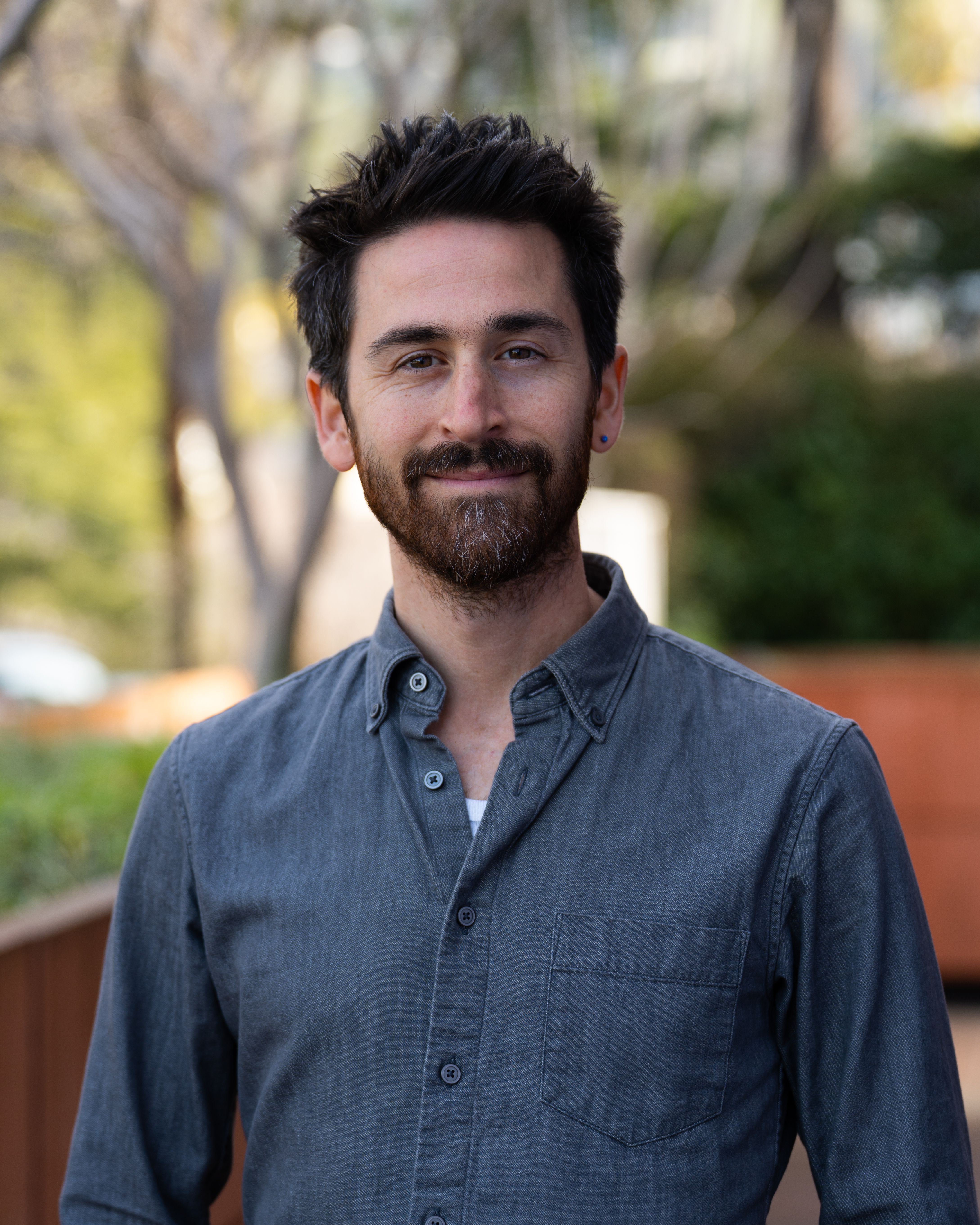 Faculty profile photo